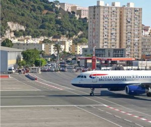 Σας έπιασε κόκκινο; Προσγειώνεται... αεροπλάνο!