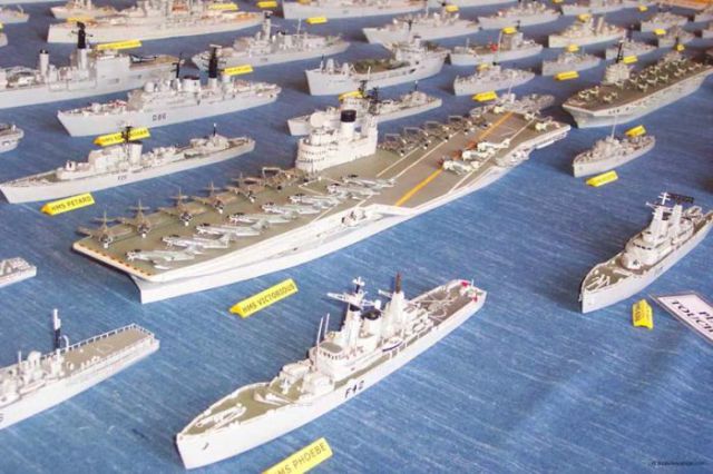 Perierga.gr - Ο στόλος των σπίρτων Perierga.gr - Ο στόλος των σπίρτων