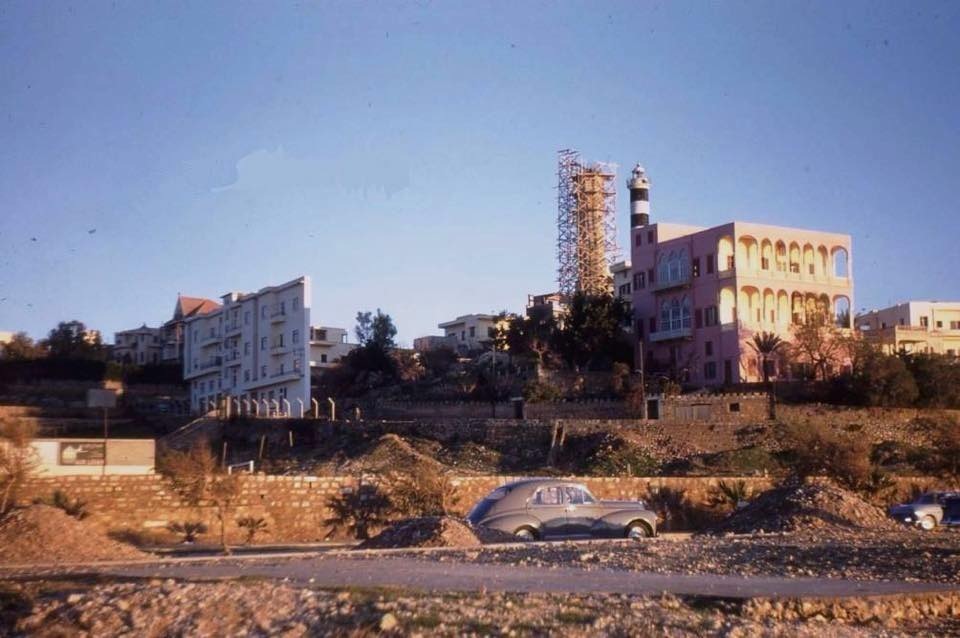 perierga.gr - Το πιο στενό κτήριο του Λιβάνου κατασκευάστηκε από ένα... πείσμα!