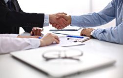 Perierga.gr - Πόσες δουλειές αλλάζουμε κατά μέσο όρο και άλλα ενδιαφέροντα στοιχεία
