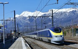 Perierga.gr - Η Eurostar θα φυτεύει ένα δέντρο κάθε φορά που αναχωρεί τρένο της