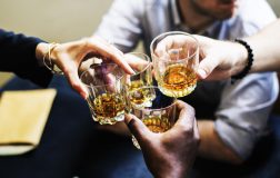 Perierga.gr - Πόσο αλκοόλ καταναλώνουν οι χώρες ανά τον κόσμο;