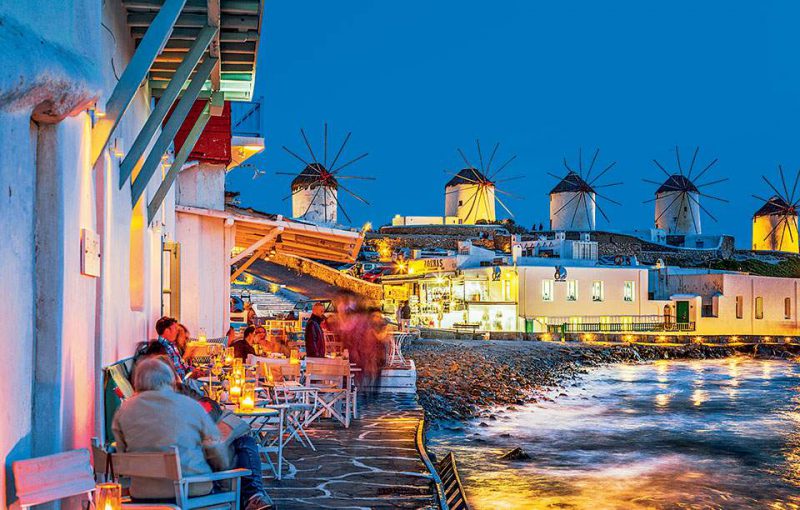 Perierga.gr - Τα 14 ελληνικά νησιά που προτείνει η Daily Mail, για ζευγάρια, οικογένειες, διασκέδαση, ηρεμία Perierga.gr - Τα 14 ελληνικά νησιά που προτείνει η Daily Mail, για ζευγάρια, οικογένειες, διασκέδαση, ηρεμία
